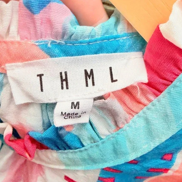 THML‎ Abstract Brushstroke Ruffle Collar Top Women's Medium Multi Color - Picture 5 of 6